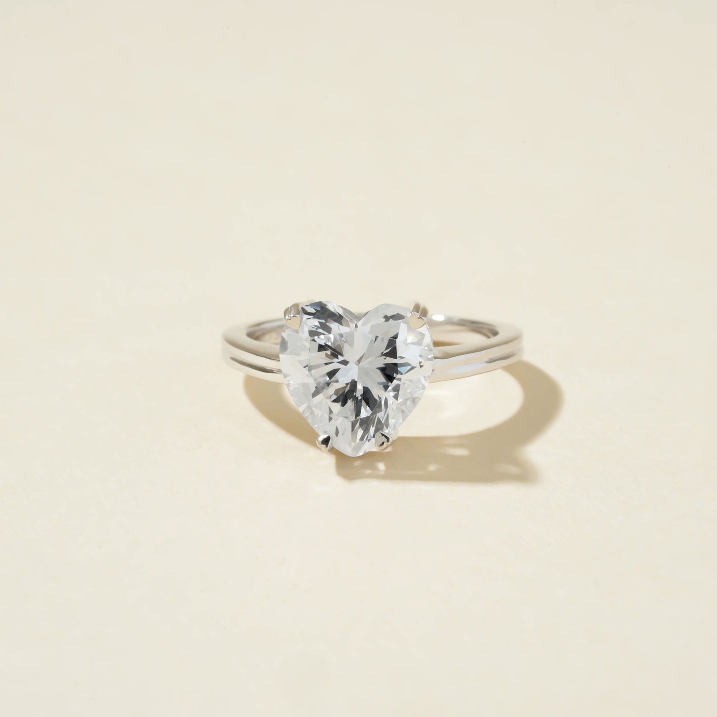 Heart Cut VVS1 Diamond Wedding Promise Ring
