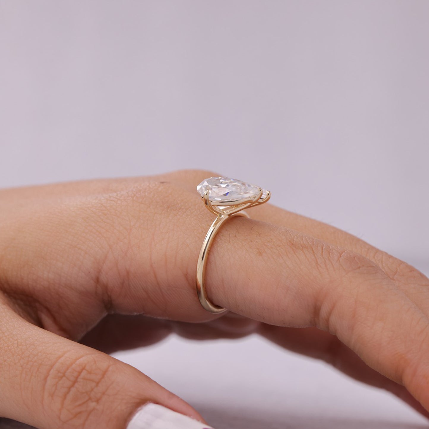 Best Valentine’s Day jewelry gifts for her, Toi et Moi diamond ring meaning, Romantic rings for girlfriend 2025, Pear and marquise cut diamond rings USA, Where to buy Valentine’s Day rings online USA