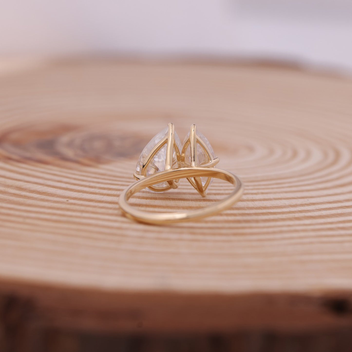 Best Valentine’s Day jewelry gifts for her, Toi et Moi diamond ring meaning, Romantic rings for girlfriend 2025, Pear and marquise cut diamond rings USA, Where to buy Valentine’s Day rings online USA
