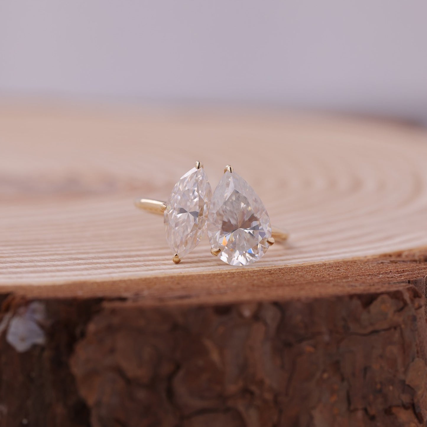 Best Valentine’s Day jewelry gifts for her, Toi et Moi diamond ring meaning, Romantic rings for girlfriend 2025, Pear and marquise cut diamond rings USA, Where to buy Valentine’s Day rings online USA