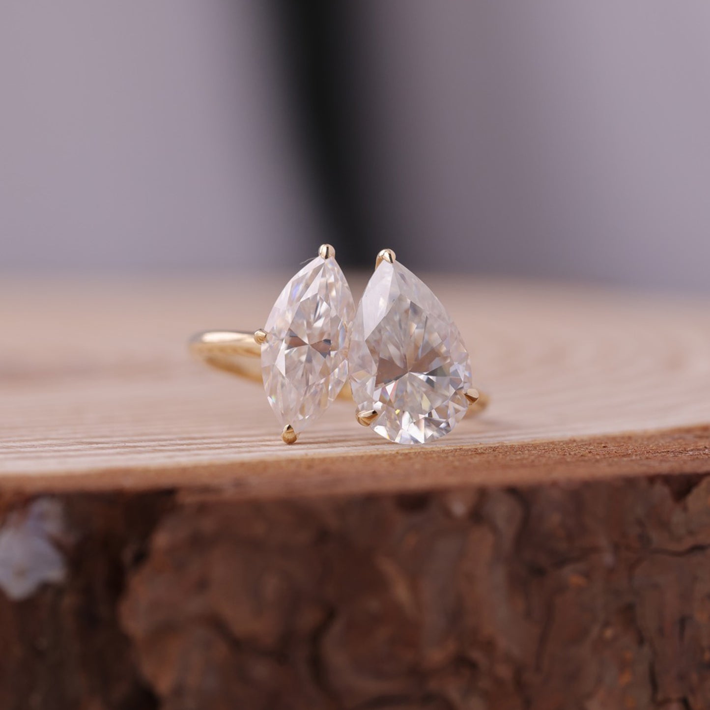 Best Valentine’s Day jewelry gifts for her, Toi et Moi diamond ring meaning, Romantic rings for girlfriend 2025, Pear and marquise cut diamond rings USA, Where to buy Valentine’s Day rings online USA