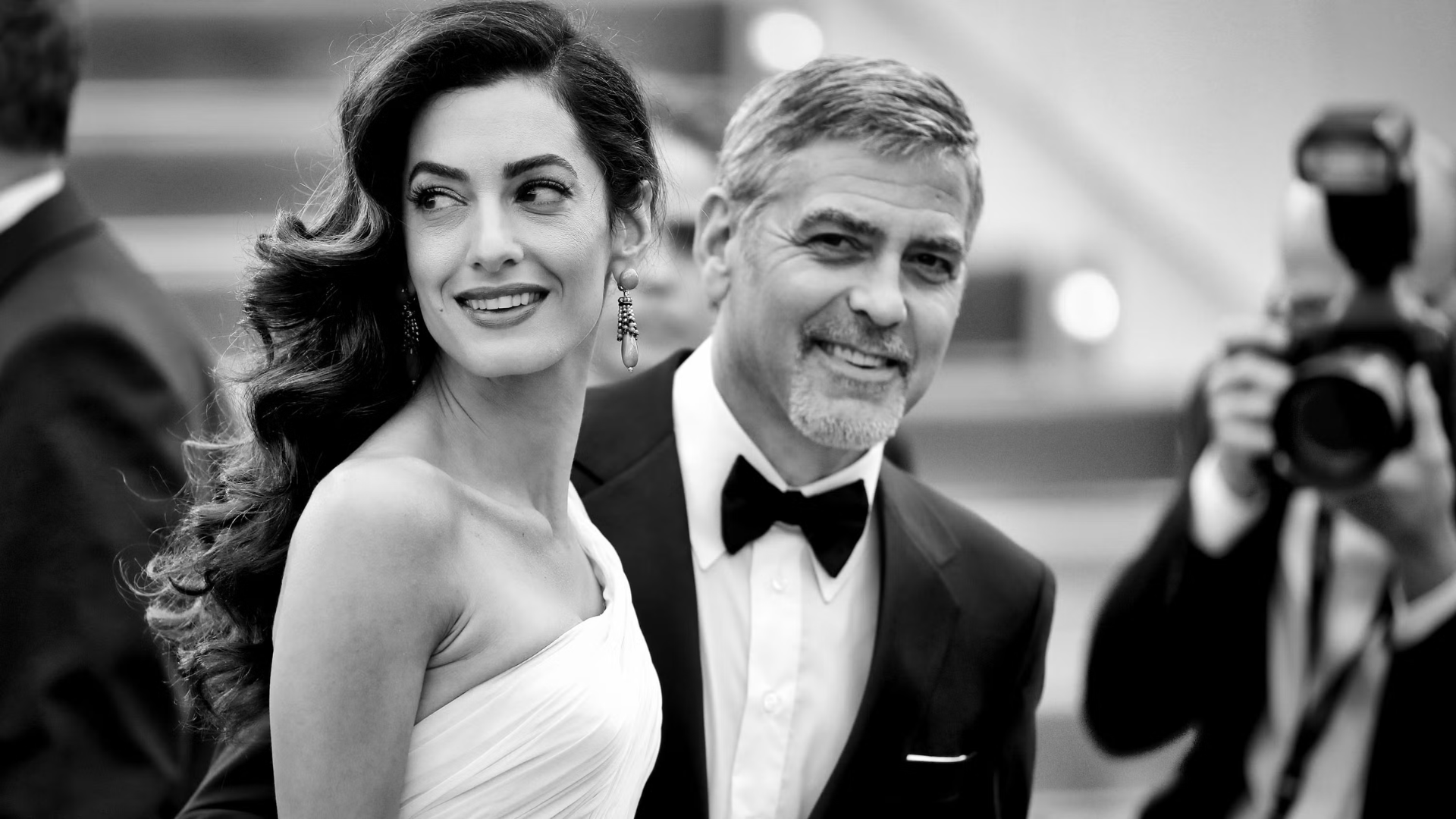 amal clooney engagement ring