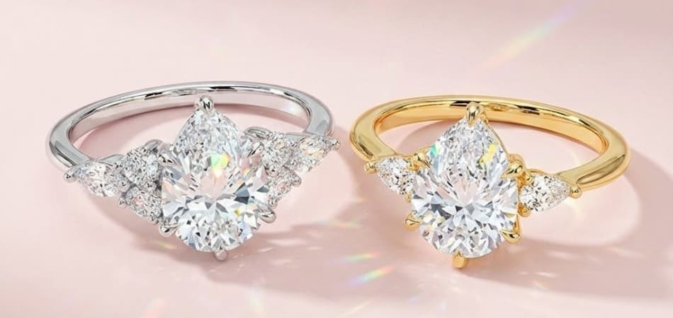 Pear Engagement Rings