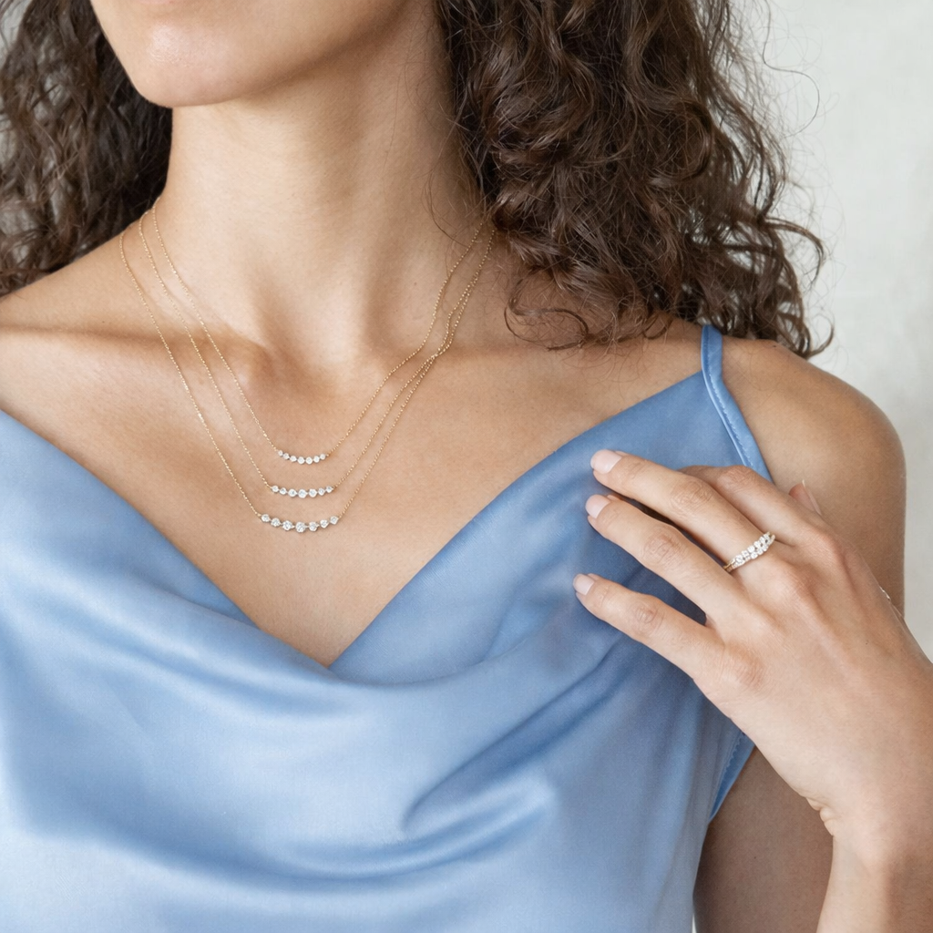 Minimal Pendant With 7 Diamond Pendant And Floating Bubble Setting By Diiro
