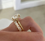 Oval Engagement Rings Diamond Solitaire Engagement Ring Bridal Ring Set.