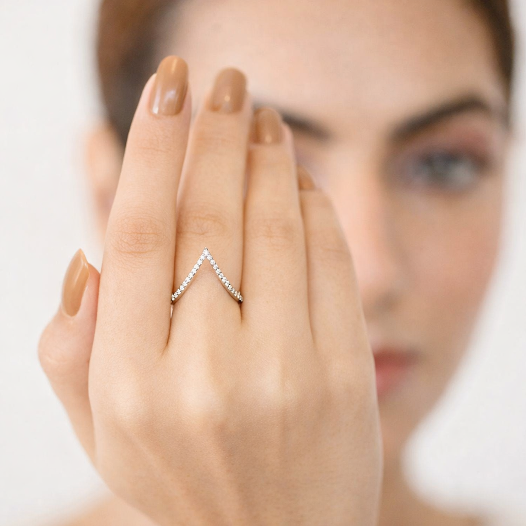 Minimalist Wedding Band Chevron Wedding Ring With Round Cut Diamond Accents
