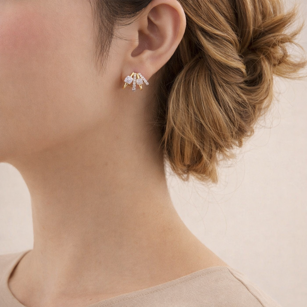 Gold Cuff Earring With Round Cut Pave Diamond Design
