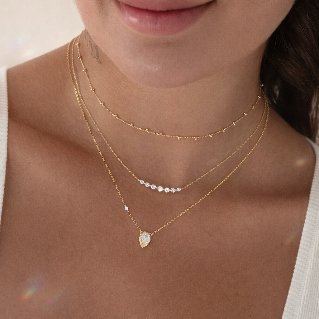 Diamond Pendant Featuring 7 Diamond Pendant Design In Yellow Gold Pendant
