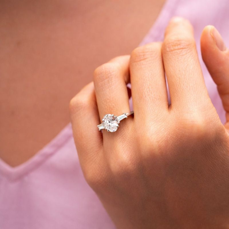 Diamond Ring Three Stone Design in White Gold