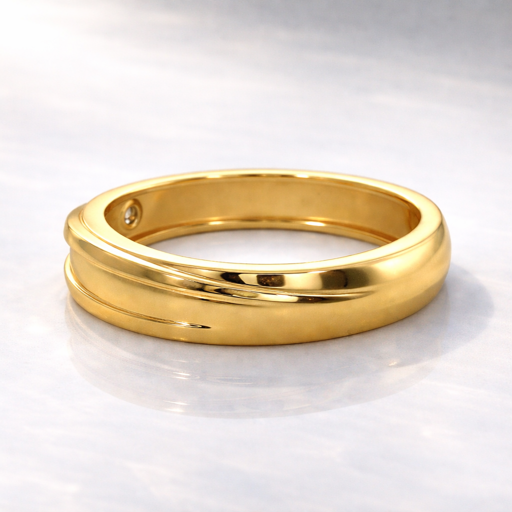 Flush Mens Wedding Band Featuring Round Cut Diamond Center
