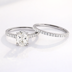 Oval engagement ring with wedding band set
