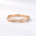 Infinity Band Wedding Ring With Round Cut Diamonds In Rose Gold
