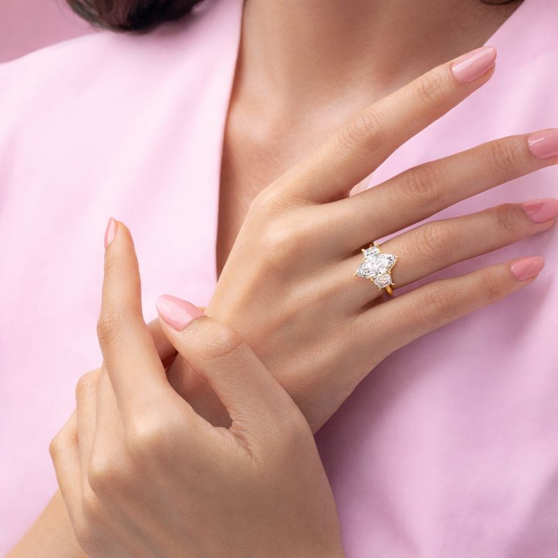 Custom Jewelry Diiro Engagement Ring
