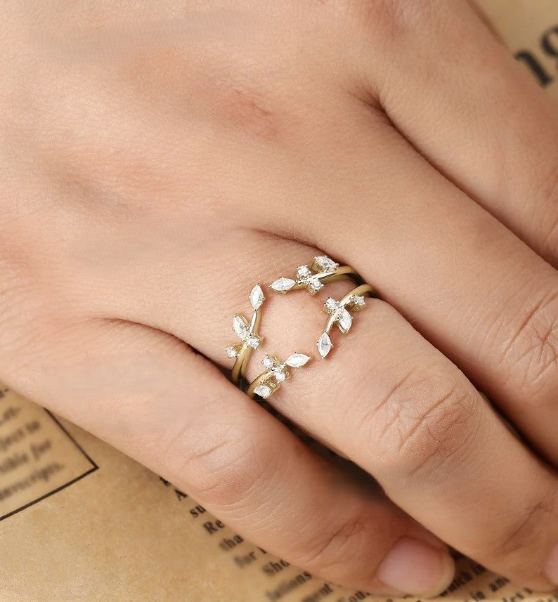 Vintage Wedding Band Style Diamond Enhancer With Leaf Diamond Wedding Band Design
