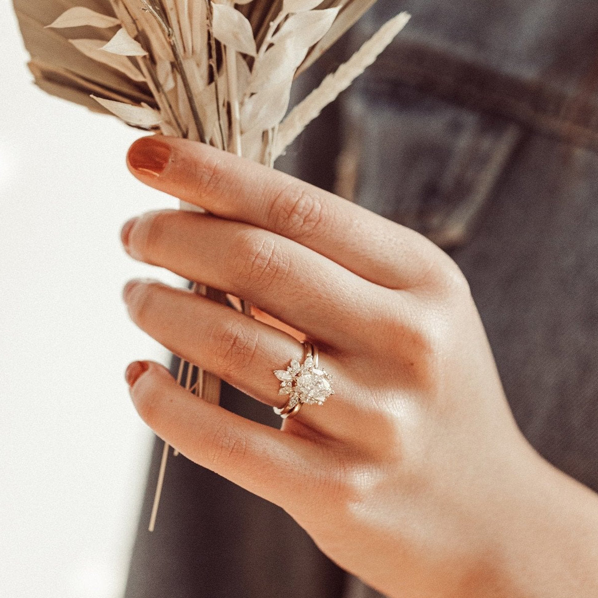 Elegant Oval Halo Engagement Ring, Moissanite Baguette Stone Wedding Band Fine Jewelry With Fire