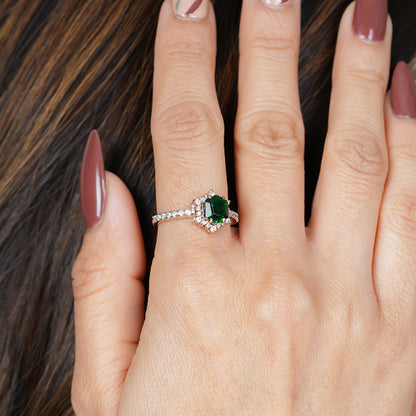Green Stone Rose Gold Ring, Moissanite Halo Engagement Fine Jewelry With Elegant Style 