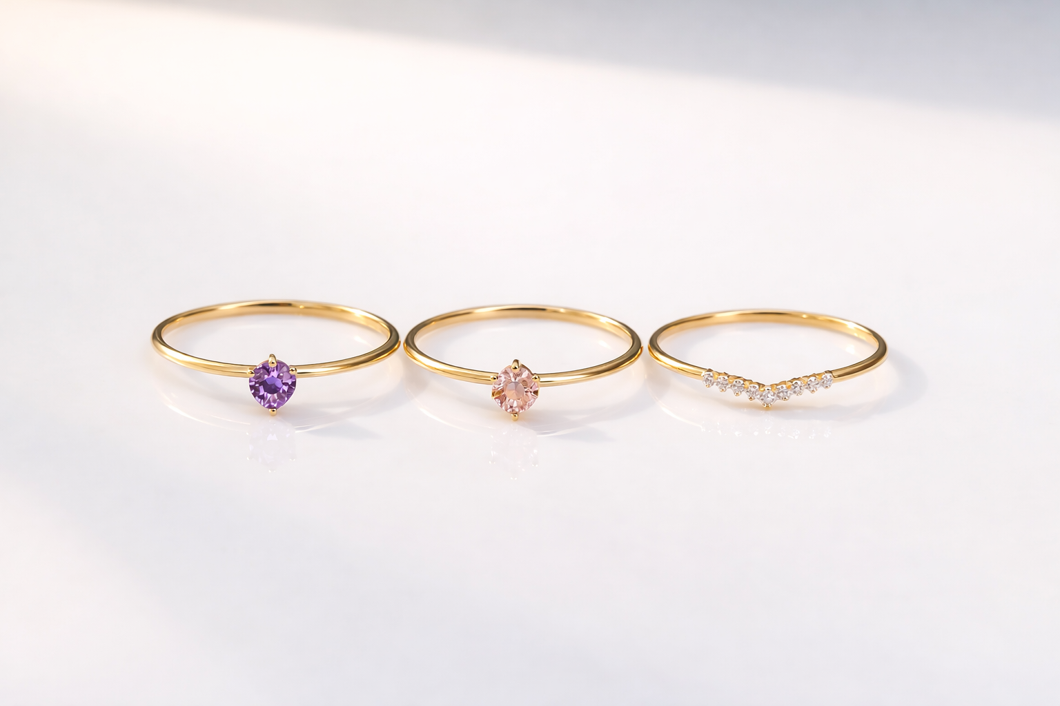 Crown Diamond Wedding Band Featuring Round Cut Diamond Wedding Band Look
