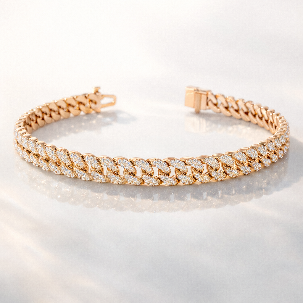 White gold Cuban chain bracelet with diamonds
