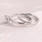 Round Cut Diamond Wedding Band With Engagement Ring Set

