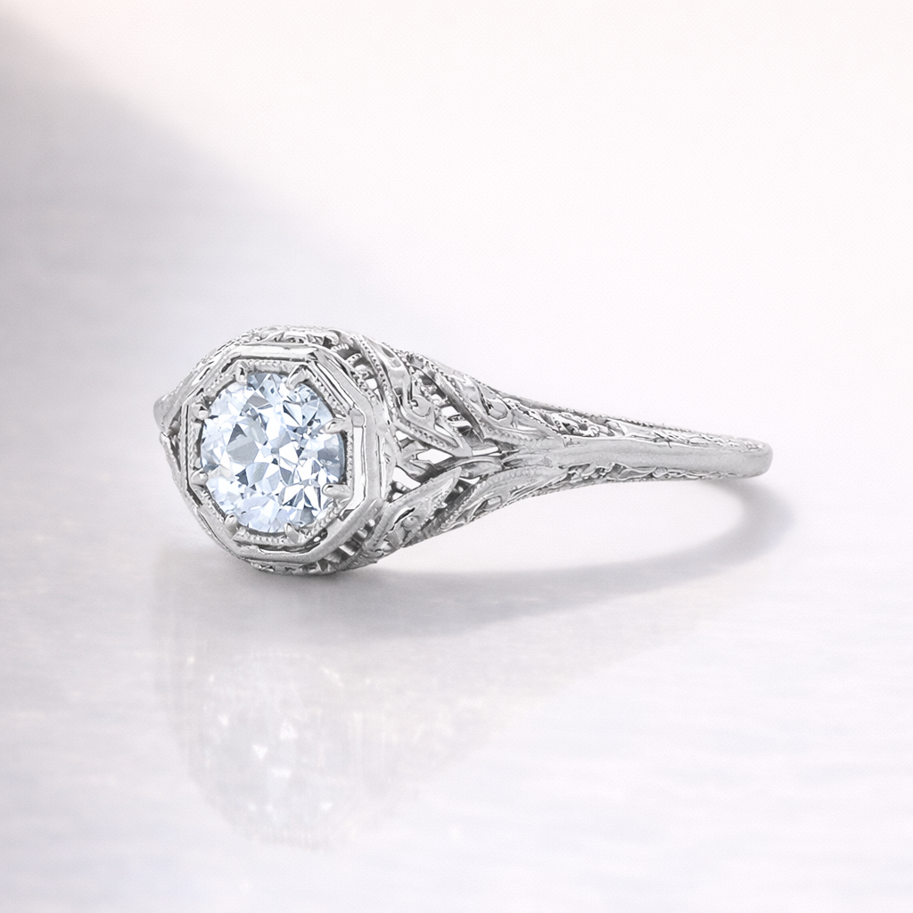 Diiro Vintage Peek A Boo Ring With 8 Prong Setting In White Gold
