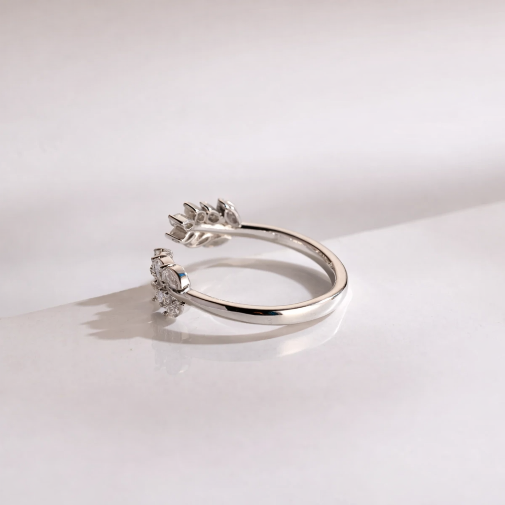Lab Grown Diamond Leaf Open Wedding Band With Organic Floral Style

