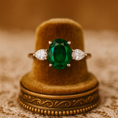 Oval Cut Emerald Green Gemstone Ring, May Birthstone Jewelry With Classic Prong Setting In Gold Or Silver