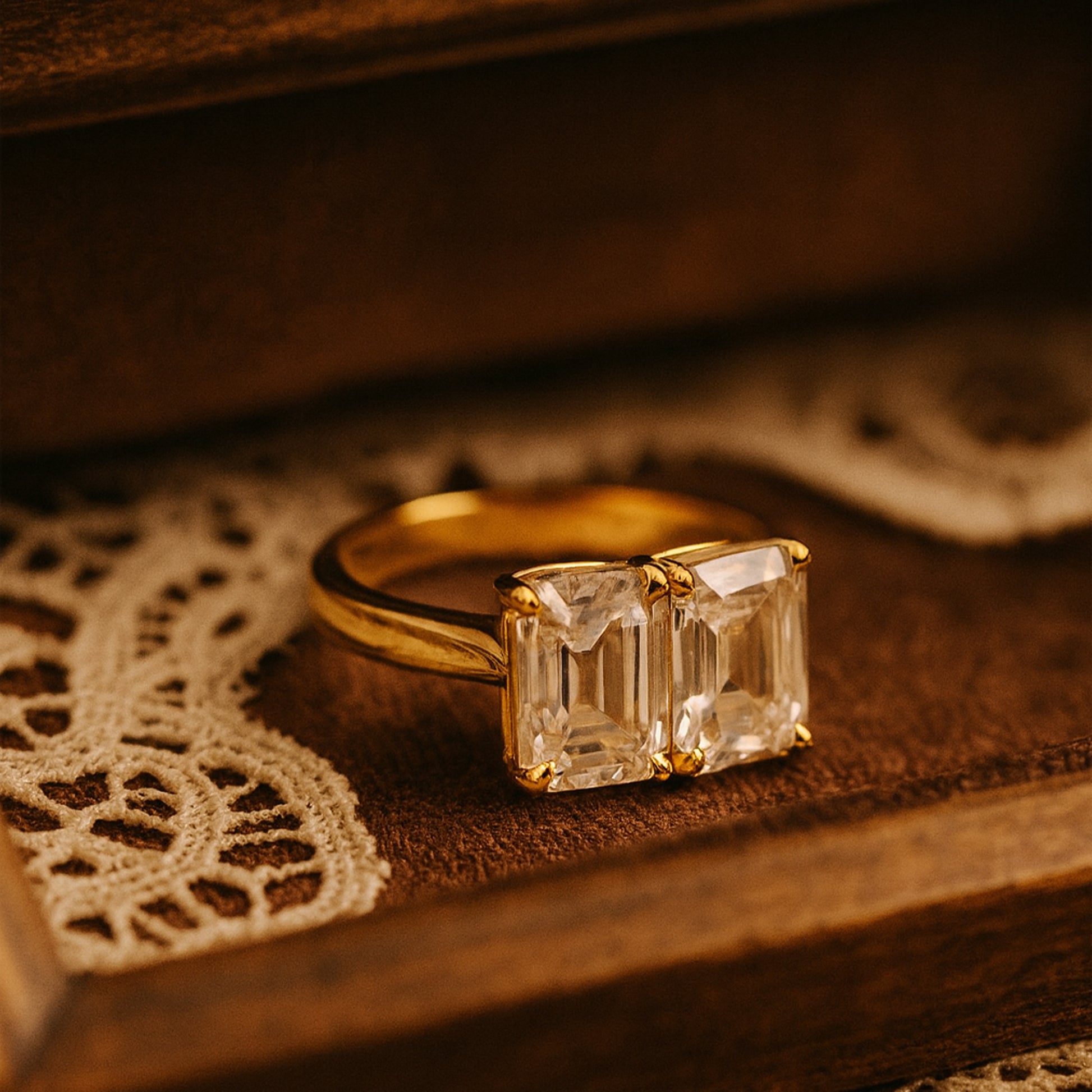Lab-Grown Twin Diamond Toi et Moi Ring – Ethical Luxury Engagement Ring with Worldwide Shipping
