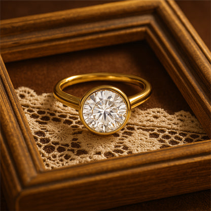 Round Cut Diamond Bezel Engagement Ring Close-Up – Premium Quality by Diiro
