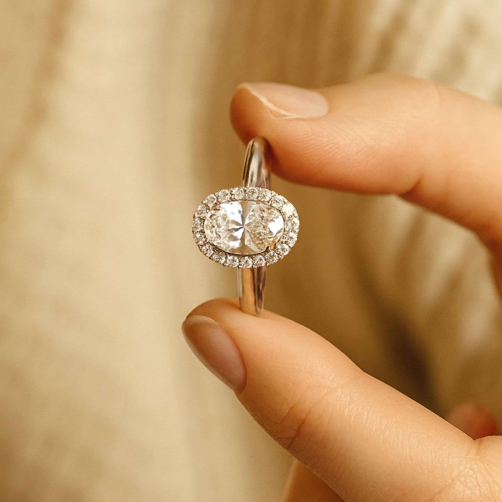 Dec Birthstone Brilliant Oval Solitaire Diamond Halo Bridal Gold Rings