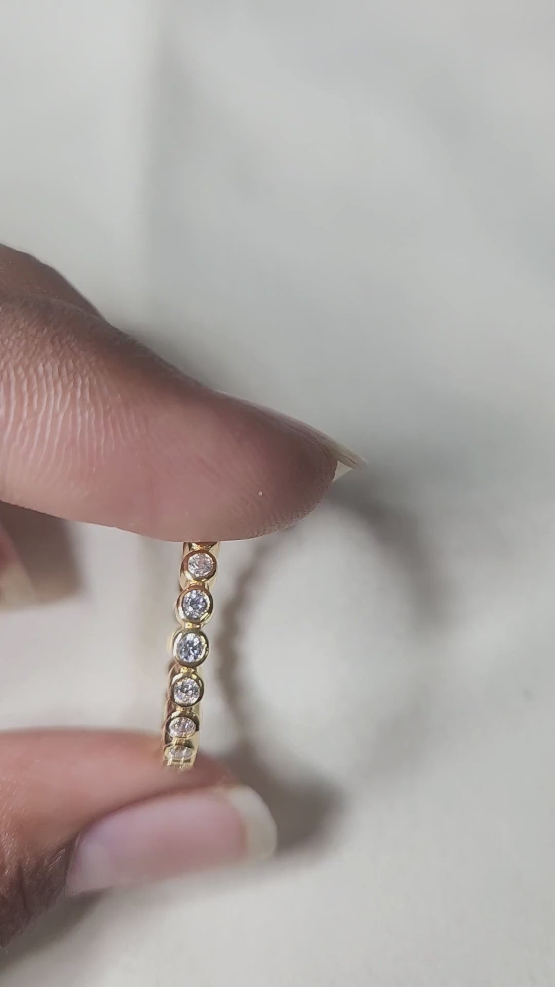 Round Cut Diamond Eternity Wedding Band