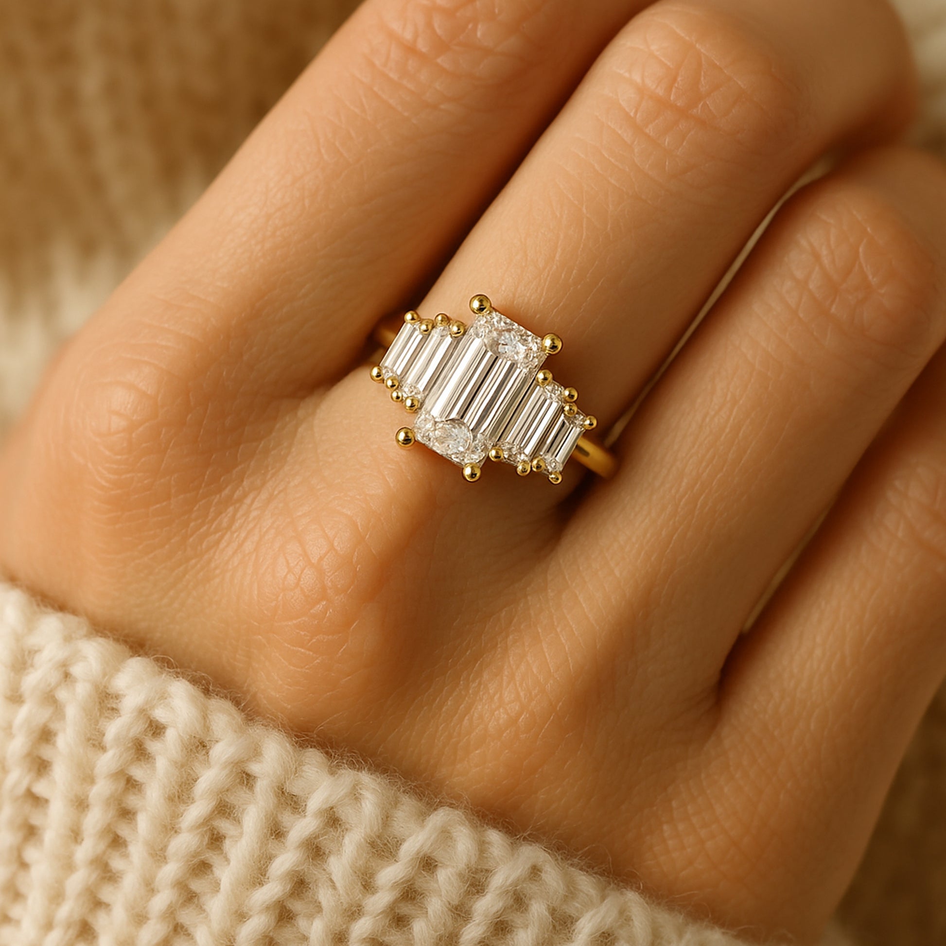 Female Engagement Rings Luxury Emerald Cut Side Baguettes Diamond Ring