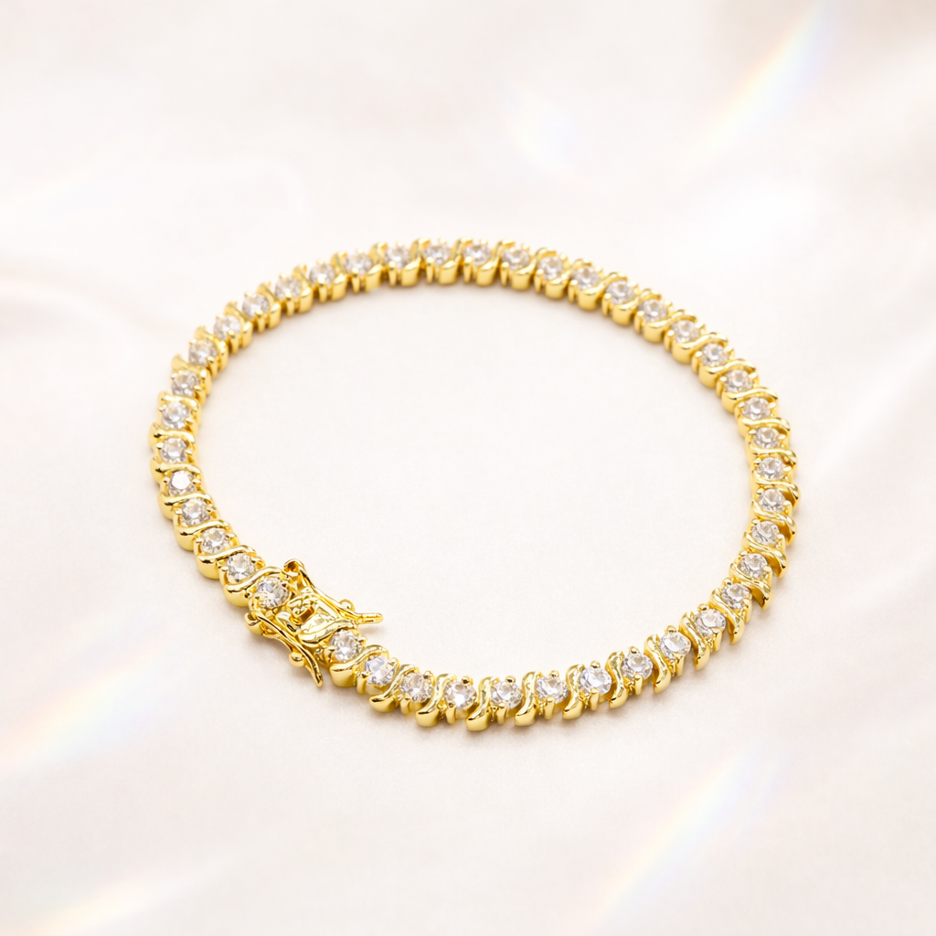 Minimalist S Curve Bar Diamond Tennis Bracelet In Gold
