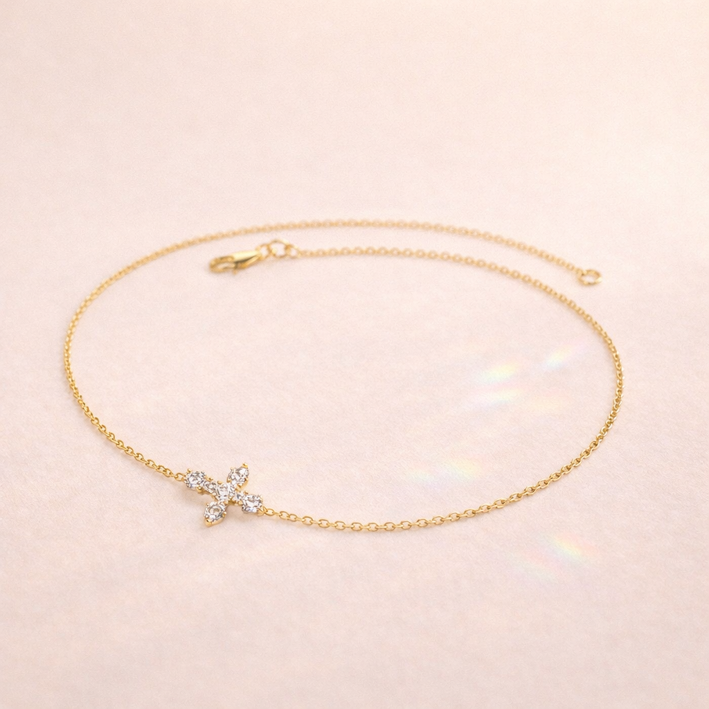 Lab Diamond Cross Bracelet With Minimal Design
