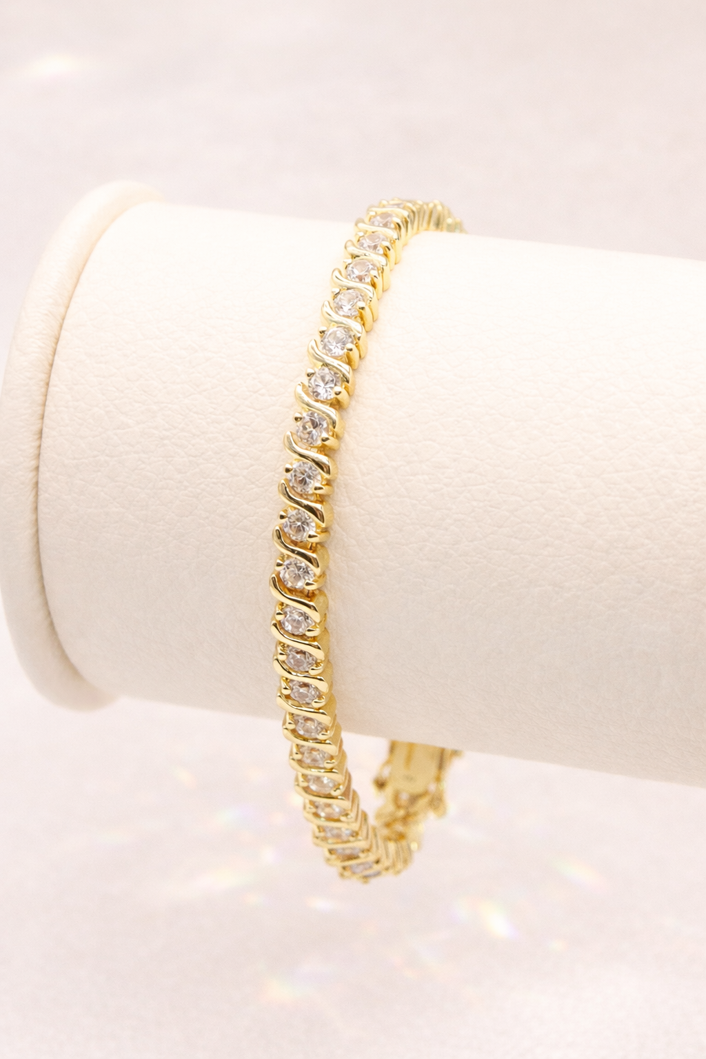 Classic Gold And Diamond Tennis Bracelet For Everyday Wear